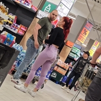 Hot candid red haired babe with a sexy ass in tight pink jeans InShot_20240618_234453749.mp4-2024-07-13-12h47m28s069.jpg