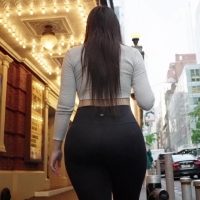 Candid babe out in Lulu leggings with a phat ass ny28t.mp4-2023-07-15-12h59m59s637.jpg