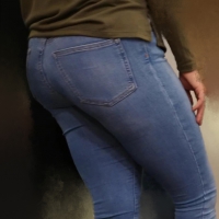 Blonde with a nice booty in tight jeans Blonde booty in jeans