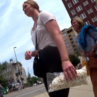 Blondeblackleggingstoc.mp4-2022-07-19-05h16m43s574.jpg