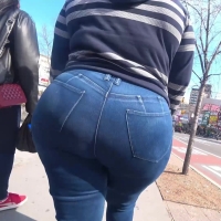 Candid thick ebony milf with a huge ass in tight jeans bootyhunter1986-candidpalace.com-168.mp4-2023-07-19-06h09m12s034.jpg