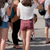 98482383@N03_48312564577_Nice Legs 3.jpg