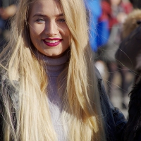 98482383@N03_49537114847_Gorgeous Blonde 1.jpg