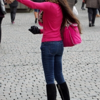 Multiple hot candid babes in tight jeans and pants 98482383@N03_23807392569_Brunette Beauty Taking Selfies 2.jpg