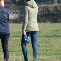 Multiple hot candid babes in tight jeans and pants candidsexystreet_44555644045_Nice thin girl in jeans walking the dog 3.jpg