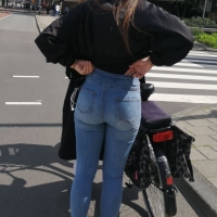 Multiple hot candid babes in tight jeans and pants 70952765.jpg