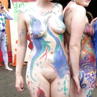 Sexy girls nude or flashing in public for all to see 762_1000.jpg