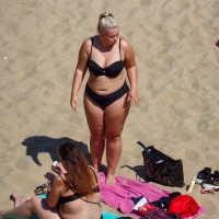 Sexy candid girls at the beach in bikinis and swimsuits 2297921@N20_49279296638_Scheveningen, juli 2019.jpg