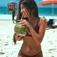 Collection of sexy girl in bikinis in Instagram pics matos.mi7-___CAavp-fHhXB___-.jpg