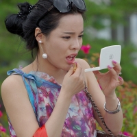 98482383@N03_19944933213_Selfie, Lipstick, Selfie 2.jpg