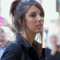 98482383@N03_19782106023_Tall Girl with Big Eyes 3.jpg