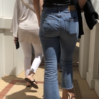 Sexy candid milf in jeans with a nice ass 37754f777556637bf0f6c340f2d37383e49c6ea3.jpeg