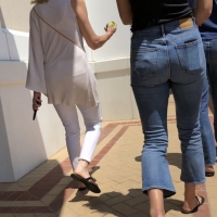 Sexy candid milf in jeans with a nice ass abda215474cdab8b9cf10cb03bc67df5f2c03566.jpeg