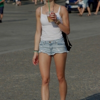 98482383@N03_22552342128_The Queen 3.jpg