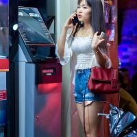 candidsexystreet_48921327073__DSC4402.jpg