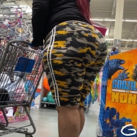 Candid ebony babes with sexy asses in shorts tumblr_8ba86e5d2b327b8c772da59643400d55_8e545043_2048.jpg
