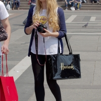 Public sexy girls out in tight leggings 98482383@N03_18623219390_Hard Rock Cafe Barcelona 2.jpg