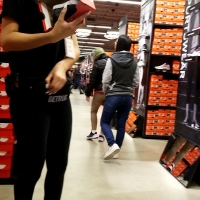 Candid shoe store employee with a tight ass in leggings the_one_and_only - Ass Creep 144 - 0004videocapture-2020_0004.jpg