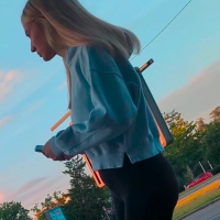 gaulish war amazing blonde meeting her gf.mp4-2025-07-21-14h37m22s916.jpg