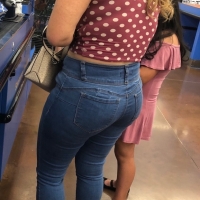 Hot ass candid milf in tight jeans with an amazing ass tumblr_paf6xbhHOr1s1ajxfo6_1280.jpg