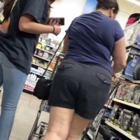 Skinny candid brunette teen in jeans at Walmart imgsrc.ru_70997320IdK.jpg