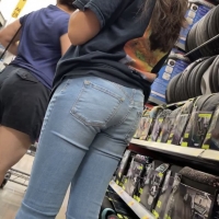 Skinny candid brunette teen in jeans at Walmart imgsrc.ru_70997332bSt.jpg