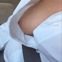Braless wife showing her titties zrun81 - Downblouse - 0011533200f8-7cd0-49f_0011.jpeg