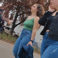 Candid tattooed braless chick with pokies and a big booty in tight jeans InShot_20230516_233703308.mp4-2023-07-22-13h09m20s324.jpg