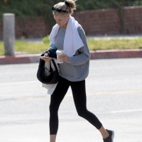 Charlotte McKinney out for a yoga session in Los Angeles in spandex 16.jpg