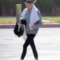 Charlotte McKinney out for a yoga session in Los Angeles in spandex 10.jpg