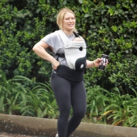 Hilary Duff out for a hike in Studio City in black leggings 01.jpg