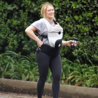 Hilary Duff out for a hike in Studio City in black leggings 04.jpg
