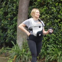 Hilary Duff out for a hike in Studio City in black leggings 06.jpg