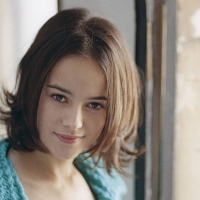 Various celebrities 22909234@N04_8504407342_Alizee11.jpg