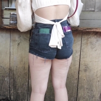 Candid brunette Renaissance girl showing a little cheek in shorts 1500s.mp4-2024-07-24-07h56m48s323.jpg