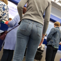 Sexy Russian babe with a great ass in tight jeans Sexy Russian ass