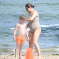 Candid beach and bikini girls 68271167.jpg