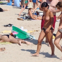 Sexy candid nude and topless beach babes nabil-fawzi - Topless and nude beach Girls - 0004beach-00924.jpg