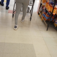 Candid girls in leggings 69708348.jpg
