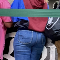 Candid booty in jeans and pants Maliropen - Puta creep - 0043649095c9-ab40-428_0043.jpg