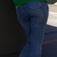Candid girls in tight jeans and pants 20220306_183410.thumb.jpg.5a26788b196ed9aefd27a217fbe073c8.jpg