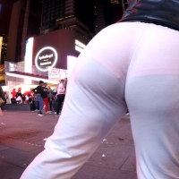Candid girls in tight jeans and pants tumblr_eda2bbd2d50b5a68ad4abacb1ffb2ef3_6384dad1_2048.jpg