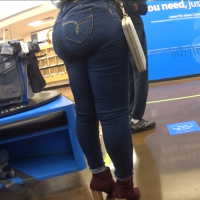 Candid girls in tight jeans and pants tumblr_ee969932efcdd7c66eba96ca1e83c18f_53c34579_2048.png