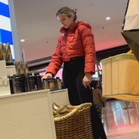 Slim candid blonde teen beauty in black leggings shopping Hot petite.MOV-2023-07-25-17h52m50s422.jpg