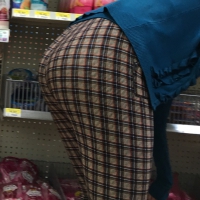 Nice big round booty in tight patterned leggings Round booty in patterned leggings