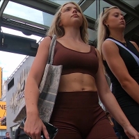 Beautiful and sexy candid NYC blonde girl in brown biker shorts and a sports bra flawless blonde teen.mp4-2022-07-29-07h02m30s154.jpg
