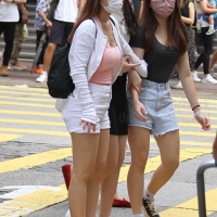 Candid girls with nice tits in public _AAAD.JPG.83bce006949414e406caa600f308fdd8.jfif