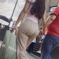 jiggle jiggle.mov-2025-07-29-09h31m18s061.jpg