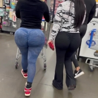 Quick clip of two candid Latina girls with phat asses in scrunch leggings IMG_6772.MOV-2026-07-29-08h59m57s940.jpg