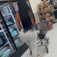 Sexy candid Latina with a phat BBL in grey leggings at Walmart IMG_8493.MOV-2026-07-29-09h04m14s797.jpg